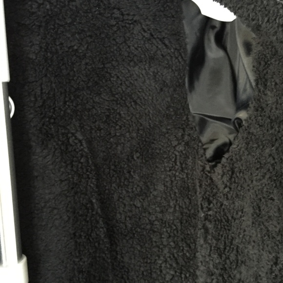 NB Cold Weather Jacket, Black. Size S - Picture 6 of 8